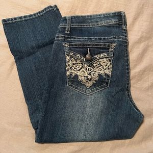 Women’s jean capri.